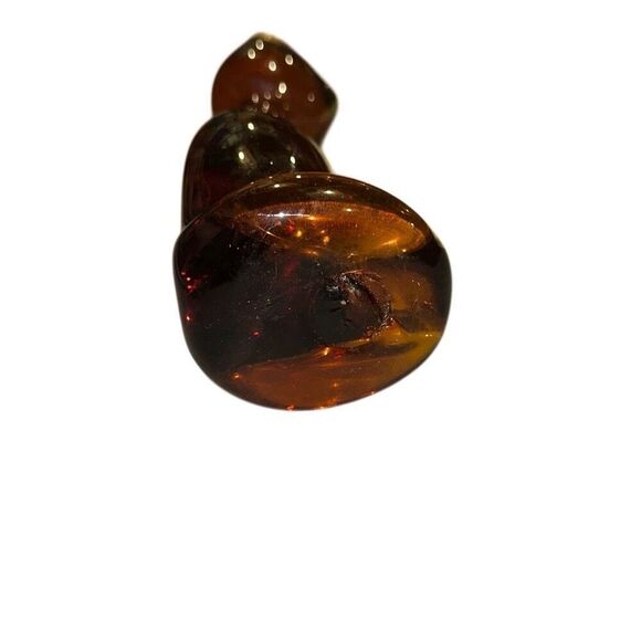 MCM 5.5" Amber Glass Cat Paperweight Figurine, Vintage, Rare Find, Elegant Decor - Picture 9 of 9